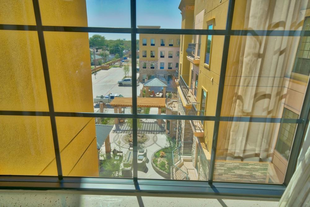 Staybridge Suites Lubbock South By Ihg Екстериор снимка